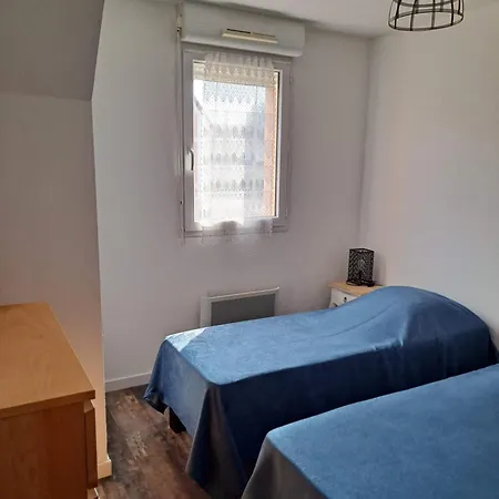 Holiday home Maison Au Calme